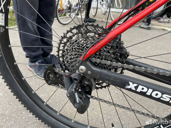 Велосипед бу взрослый карбоновый, колеса 29