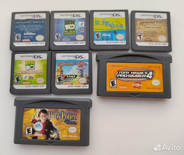 Картриджи (оригинал) и Valkyria Chronicles 4