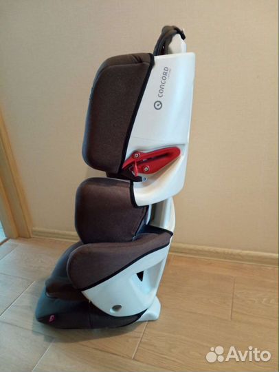 Детское автокресло