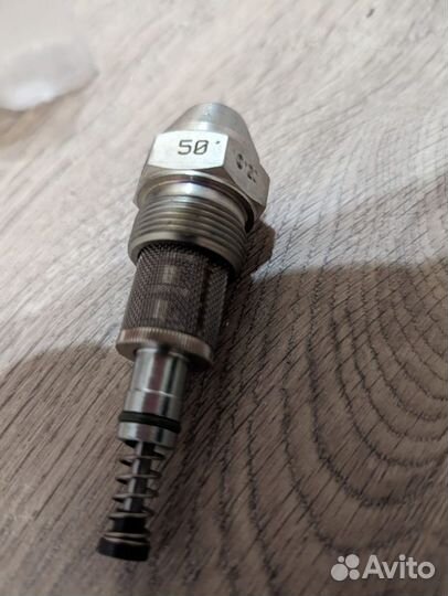 Форсунка Fluidics