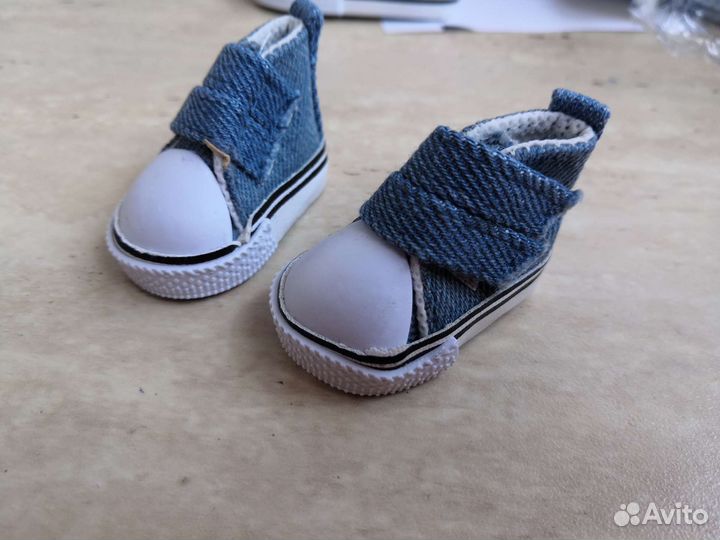 Обувь для куклы