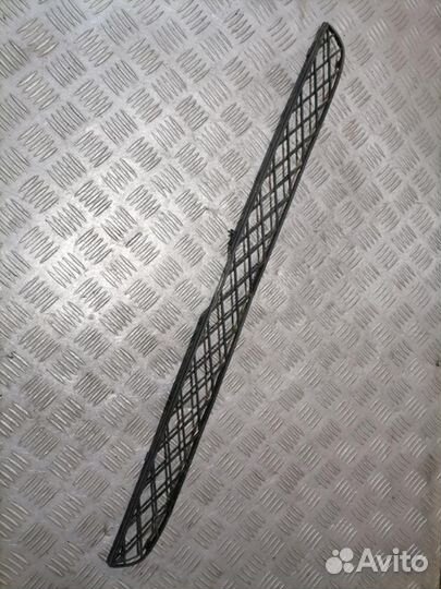 Решетка в бампер центральная Bmw X5 e70 2007-2013