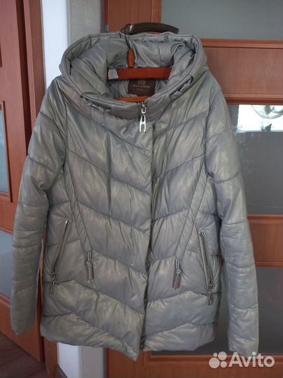 Продам красивую куртку