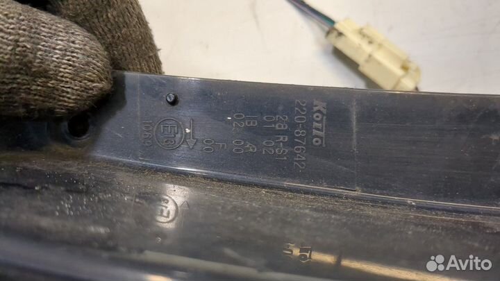 Фонарь (задний) правый Mitsubishi Grandis, 2006