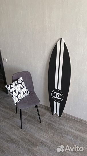 Доска для сёрфинга Chanel design