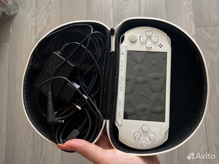 Sony PSP e1008