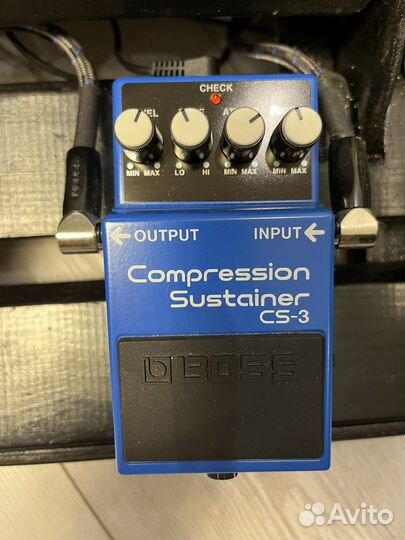 Гитарная педаль Boss CS-3 бустер компрессор