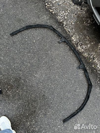 Губа переднего бампера kia ceed