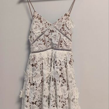 Платье Silvian Heach 46