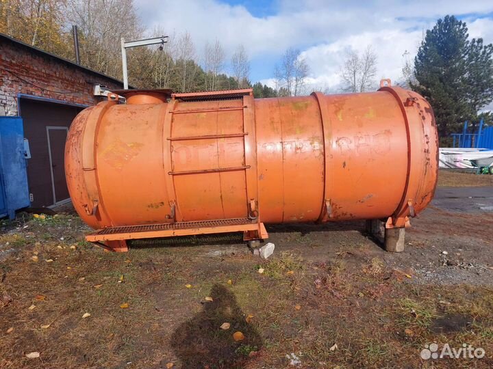 Продам бочку 10 кубов