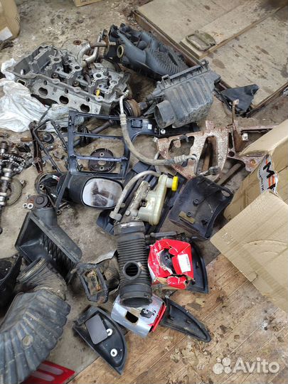 Запчасти на Додж интрепит 2000 и 2006 год