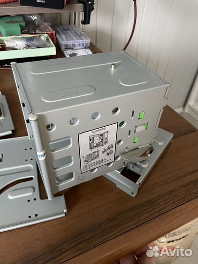 Корзина для дисков 3.5 поворотная на платформе