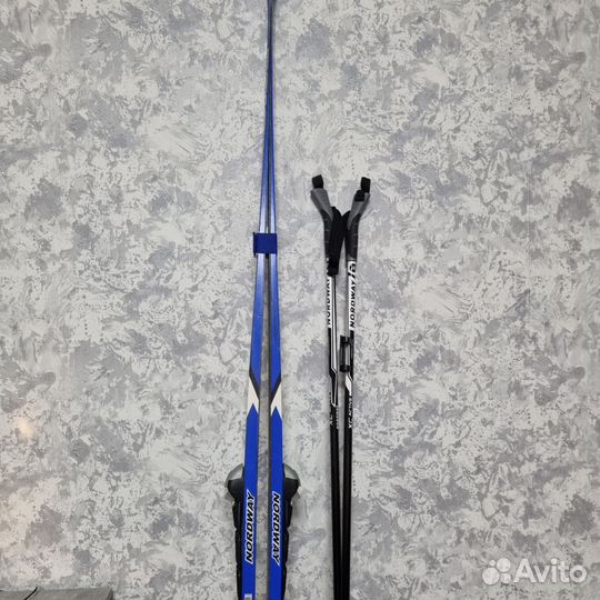 Беговые лыжи