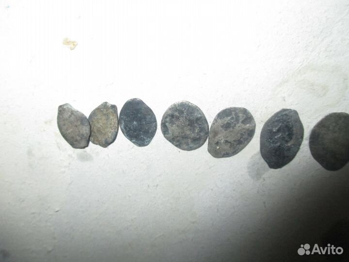 Монеты 17века