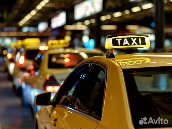 Водитель такси