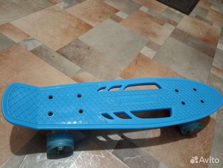 Скейтборд с чехлом