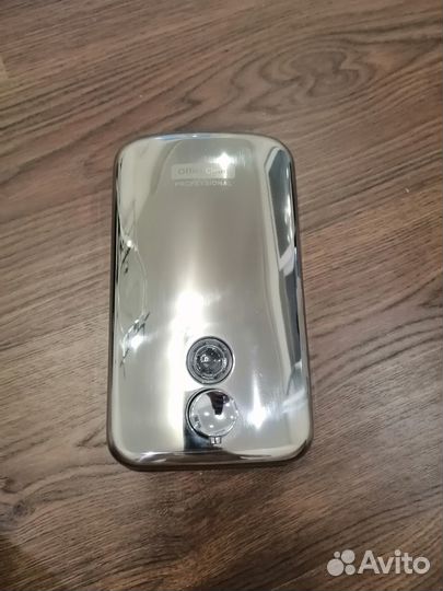 Диспенсер для мыла механический OfficeClean