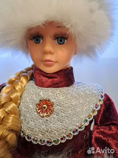 Куколка Снегурочка, поёт