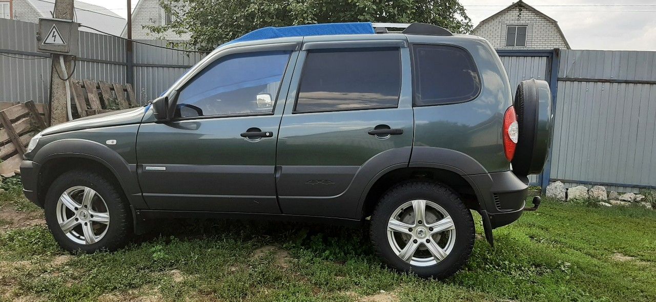 Chevrolet Niva: фото владельца