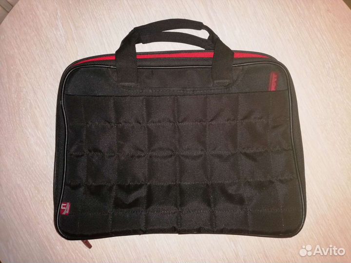 Сумка для нетбука или планшета