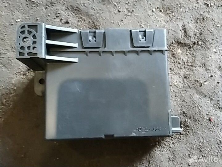 Блок Toyota RAV4