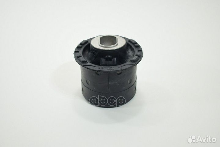 Сайлетблок заднего подрамника RR 13