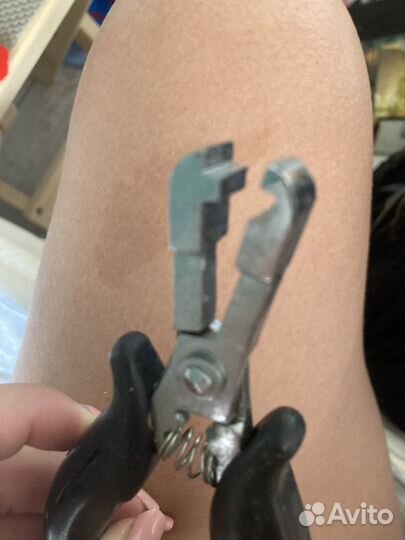 Щипцы для формирования капсул