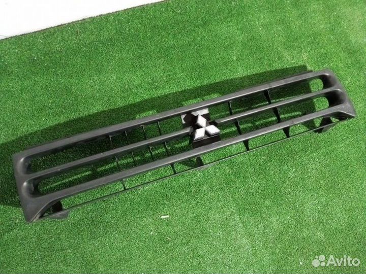 Решетка радиатора Mitsubishi Rvr N21W 1994-1997