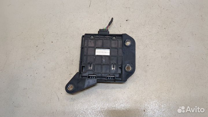 Датчик слепых зон Nissan Qashqai, 2017