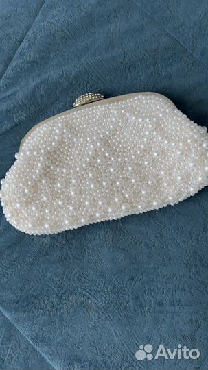 Сумка-клач с жемчугом