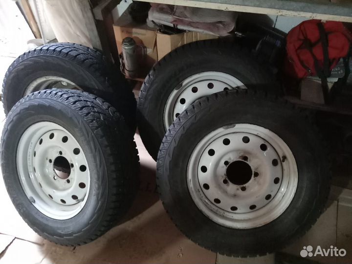 Зимние колеса на УАЗ 225/70 r16