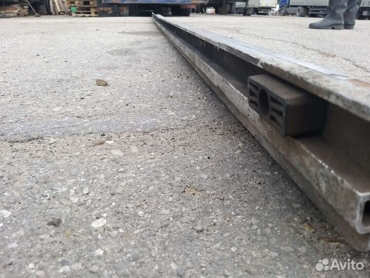 Рельса для прицепа schmitz