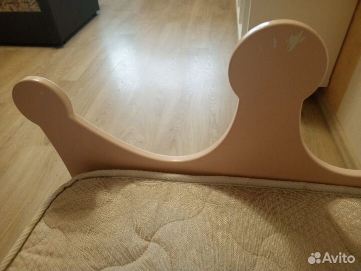 Детская кроватка для девочки