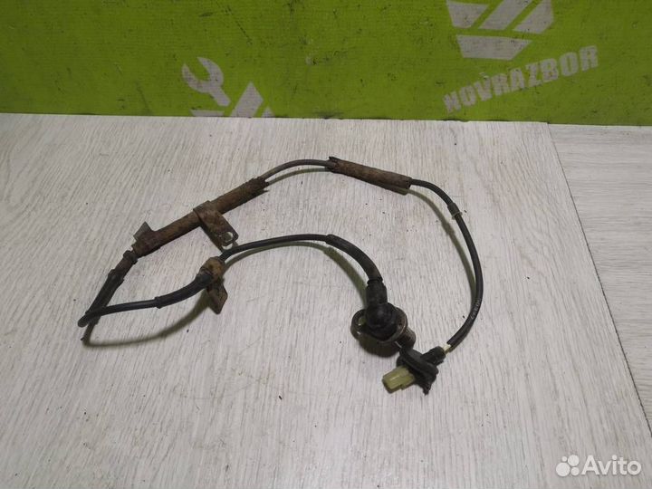 Датчик ABS передний Сузуки Балено 98-07