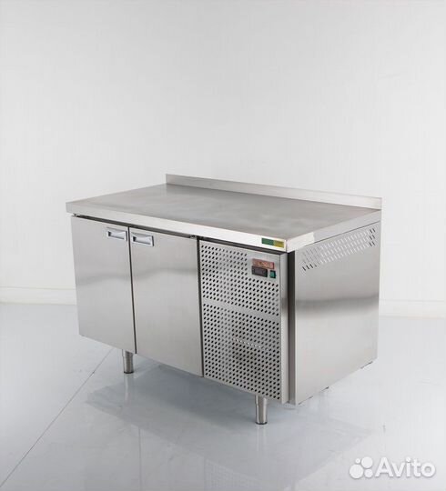 Стол холодильный Hicold GN 11/TN