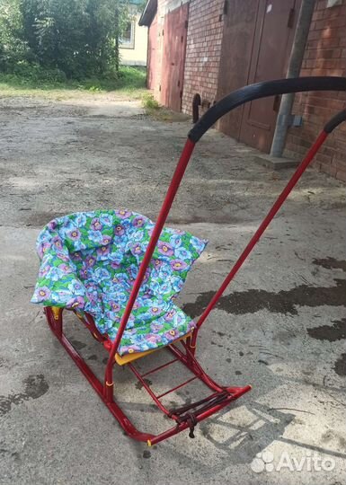 Детские зимние санки