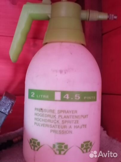 Опрыскиватель садовый ручной