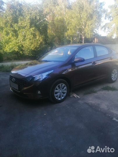 Hyundai Solaris 1.6 AT, 2021, 8 500 км