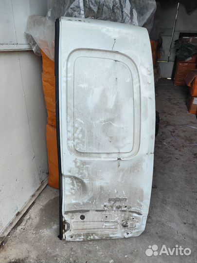 Дверь Renault kangoo 1