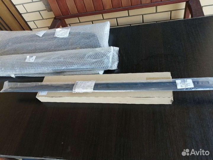 Уплотнитель двери VW Tiguan