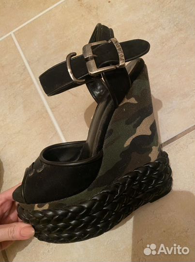 Ботинки,кроссвоки, кеди боссоножки