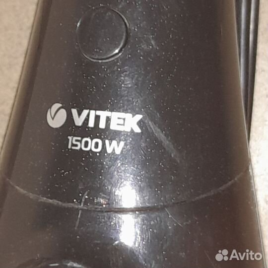 Вертикальный пылесос Vitek VT-8104 вк