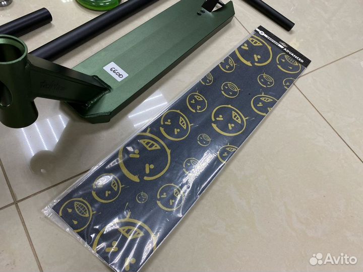 Трюковой самокат кастом парк (новый)