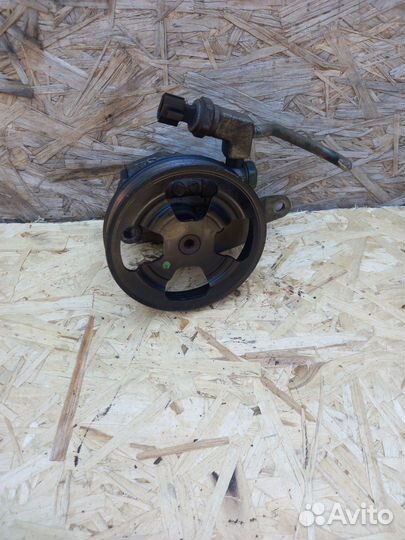 Насос гур Infiniti Nissan VQ35DE