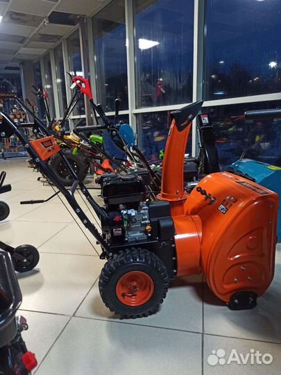 Снегоуборочная машина brait 7056W