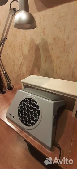 Настольный пылесос для маникюра