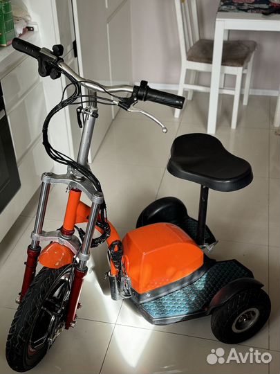 Трицикл электрический