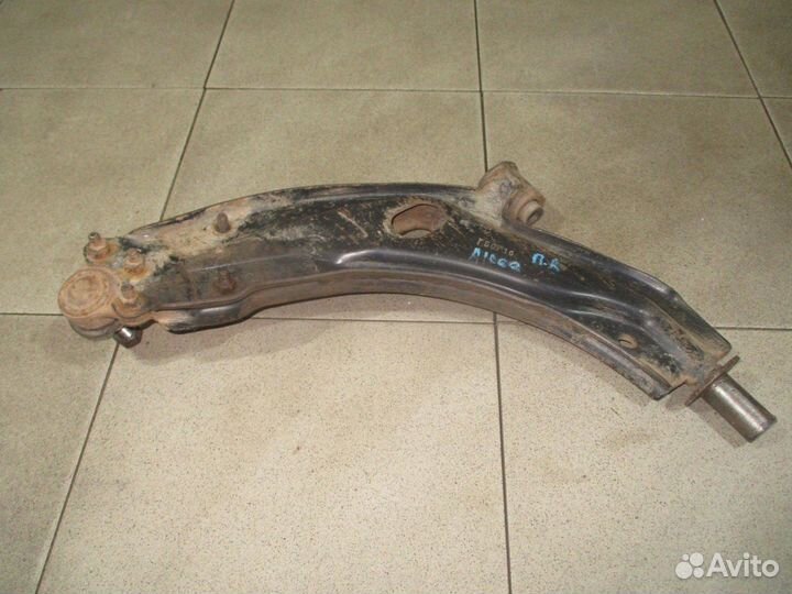 Рычаг передний правый Fiat Albea