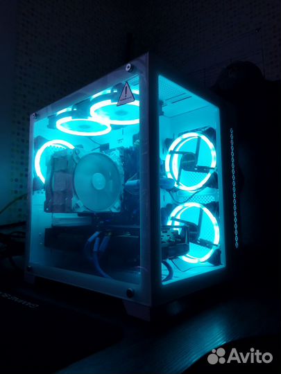 Продам игровой пк(i7 / RX 5700 8GB)