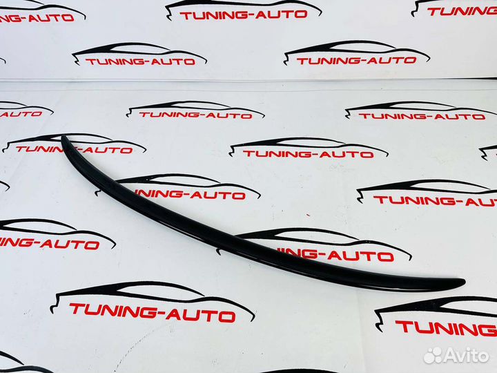 Спойлер на багажник Lexus IS250 T8986